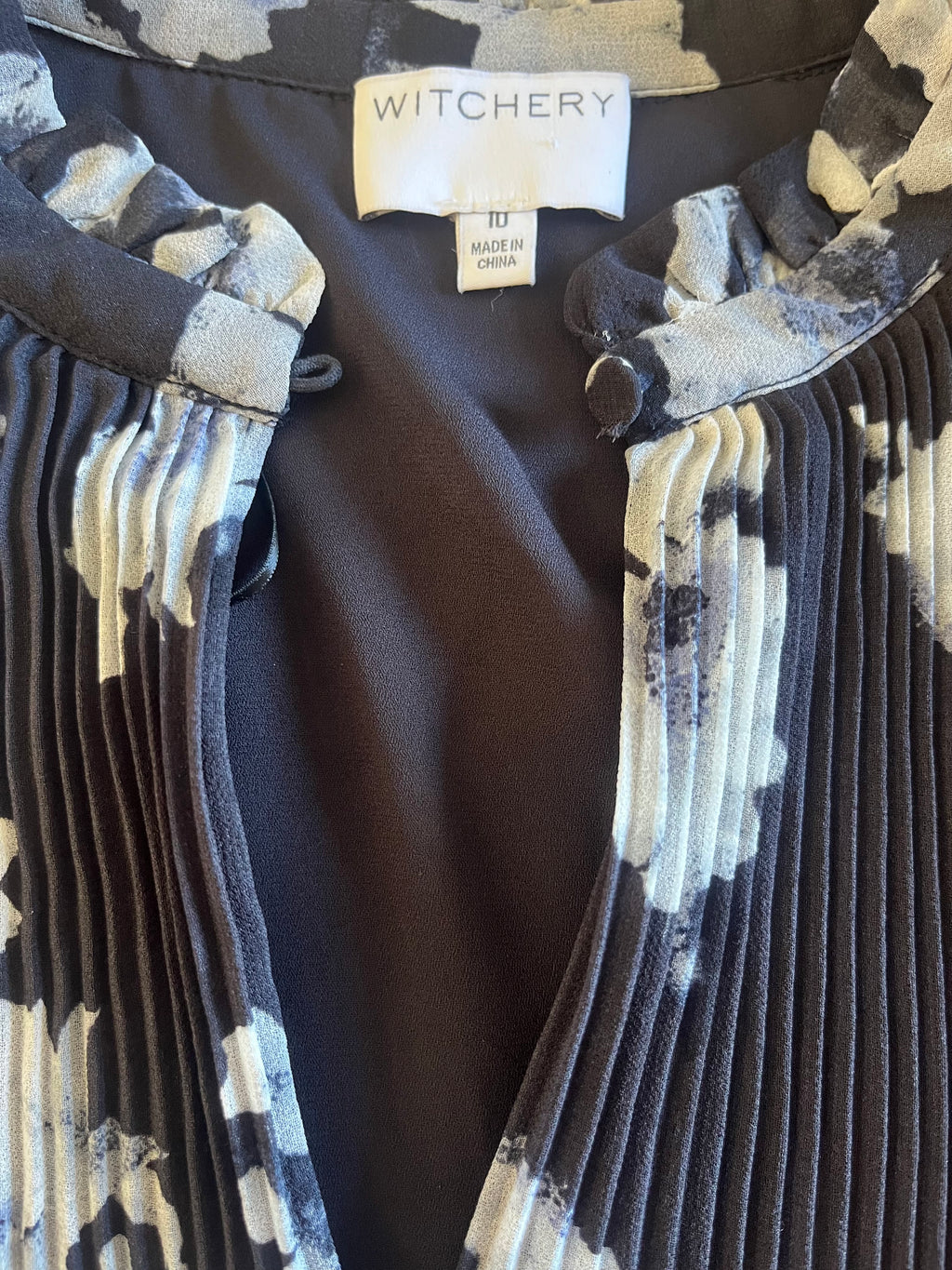 WITCHERY Plisse Pleat Georgette Blouse. Sz 10