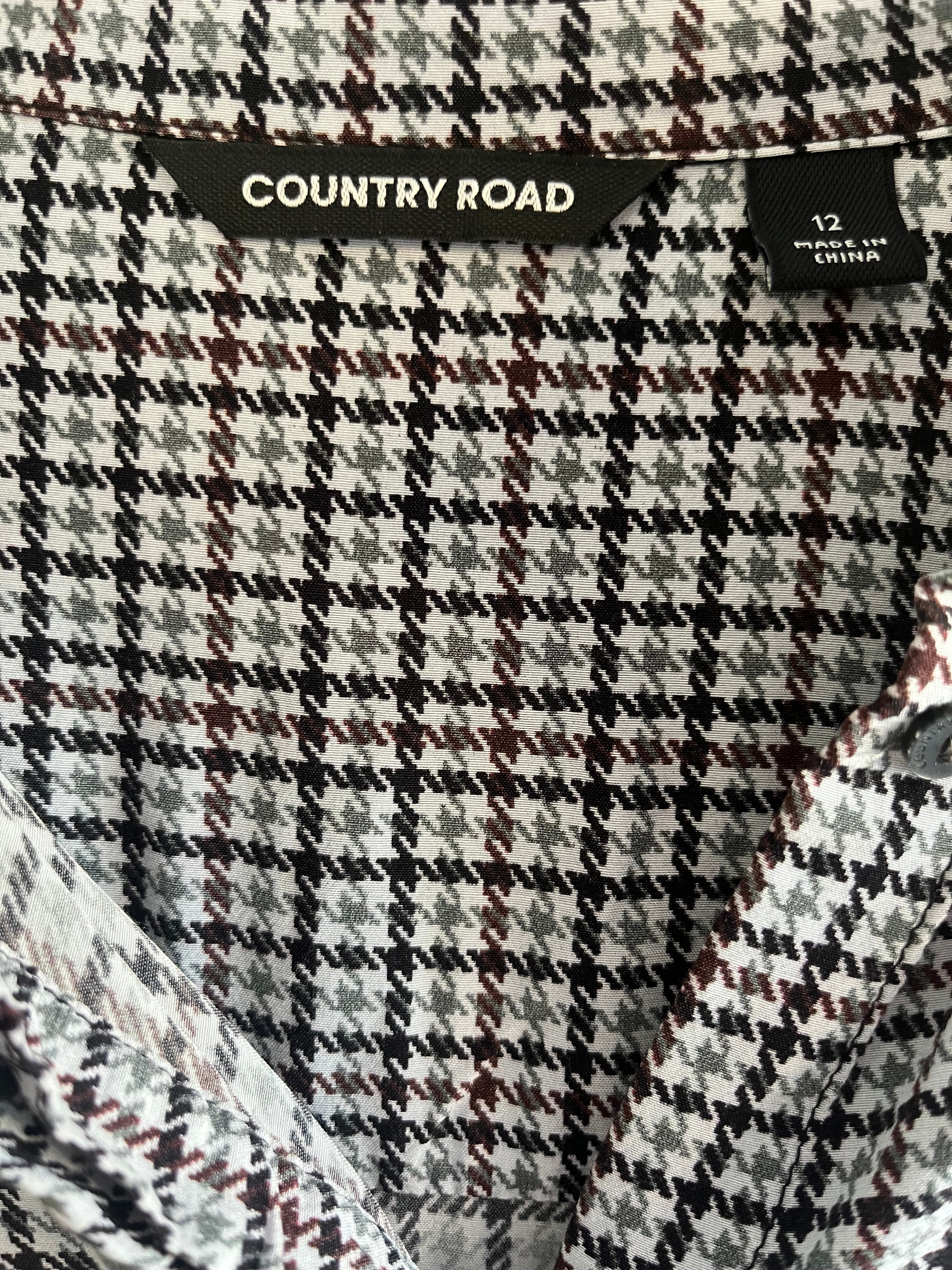 COUNTRY ROAD Checkered LS Corporate Shirt. Sz 12